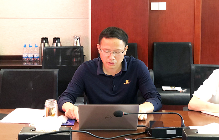 乔虎军小.jpg