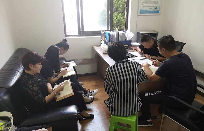 直属第二党支部照片2小图.jpg
